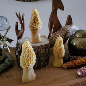 The Ramblin' Bee Morel Mushroom Beeswax Candle (Large)